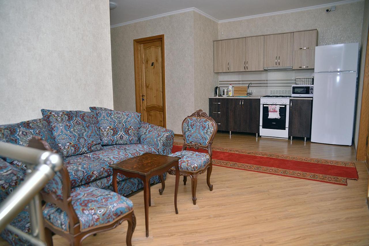 Center Villa Koetaisi Buitenkant foto