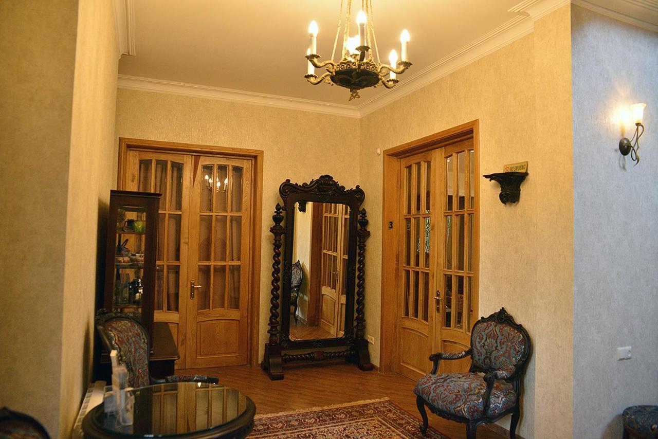 Center Villa Koetaisi Buitenkant foto
